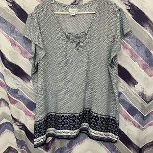 Ladies Liz Claiborne blouse
